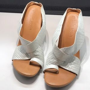 Gentle Souls Sandals Sz 7.5